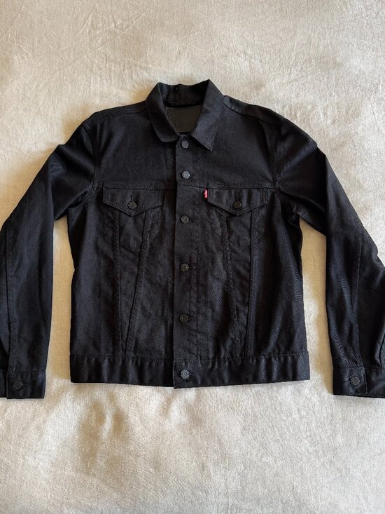 Levi's Other - Levi's Men's Trucker Jacket M Black